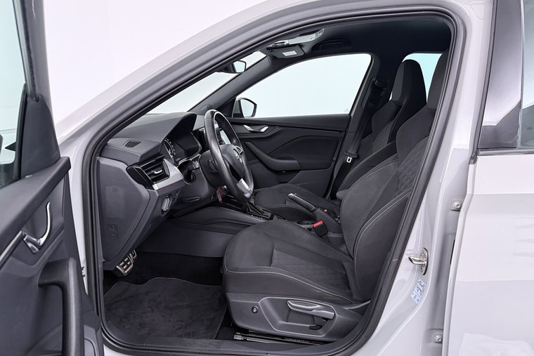Vehicle Image 15