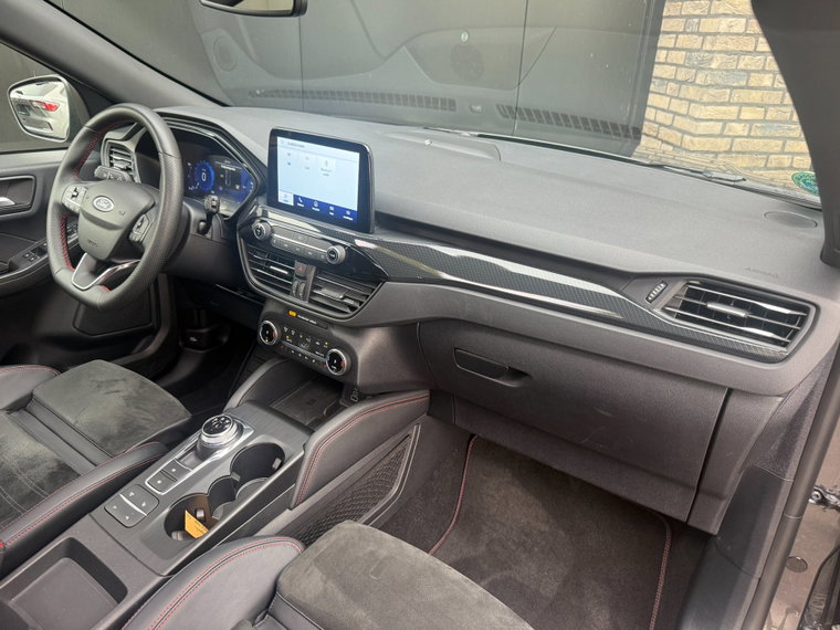 Vehicle Image 28