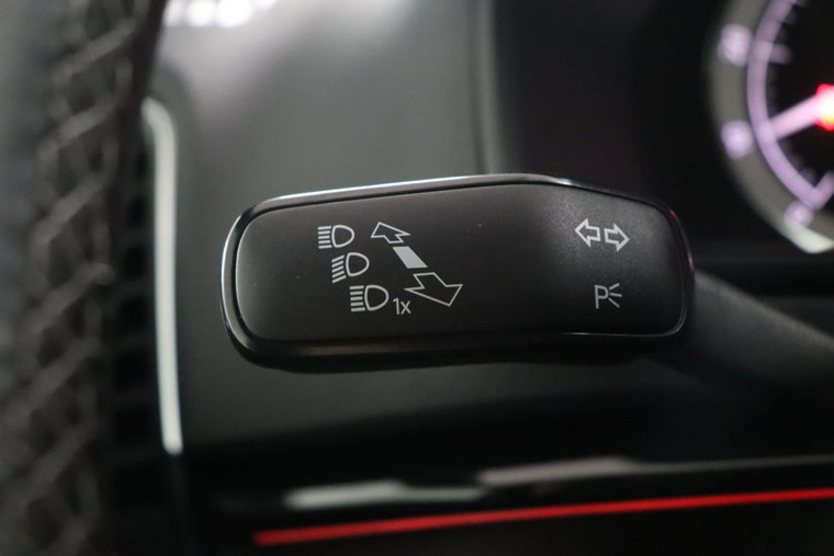 Vehicle Image 40