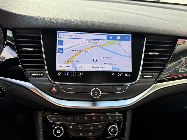 Vehicle Image 36