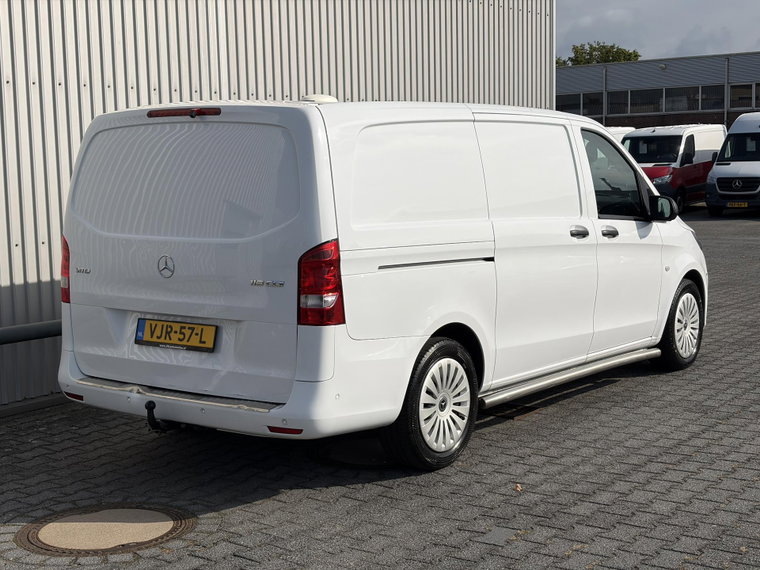 Vehicle Image 27