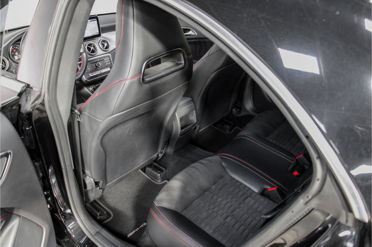 Vehicle Image 36
