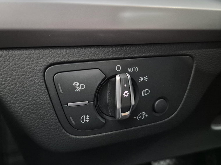 Vehicle Image 39