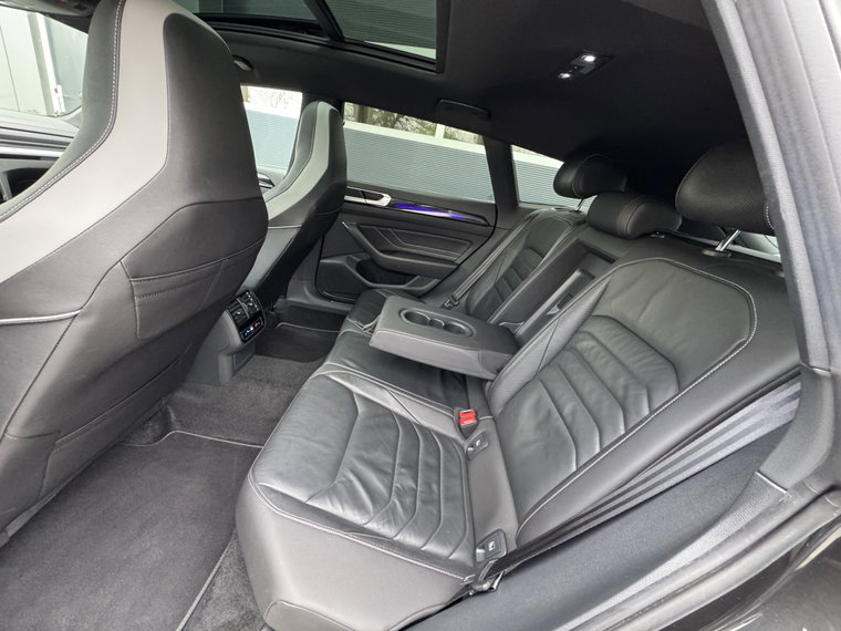 Vehicle Image 42
