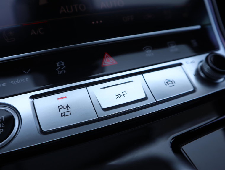 Vehicle Image 40