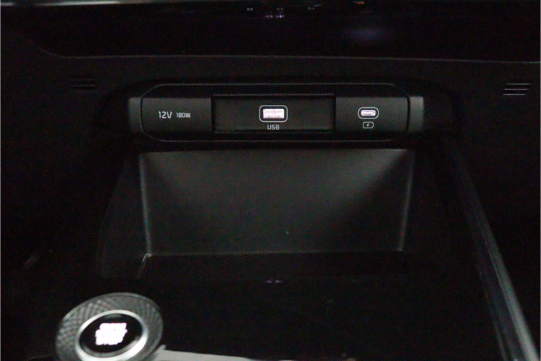 Vehicle Image 56