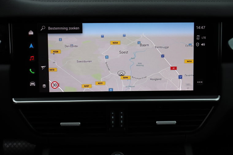 Vehicle Image 37