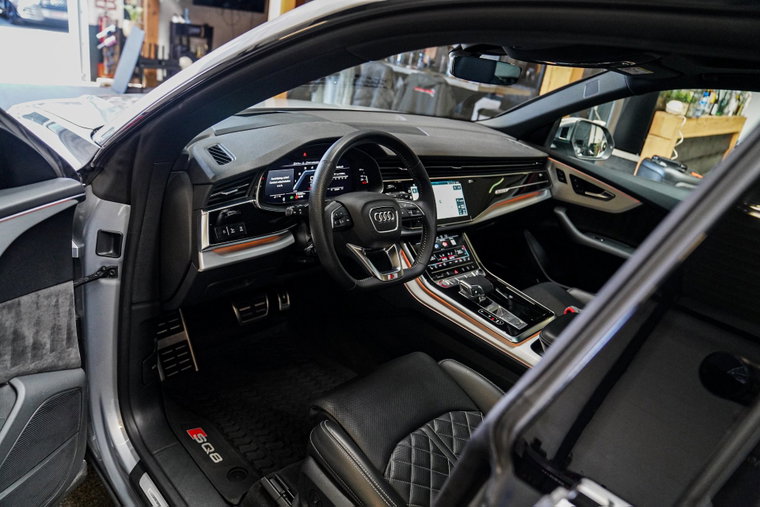 Vehicle Image 30