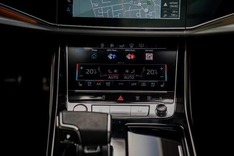 Vehicle Image 35