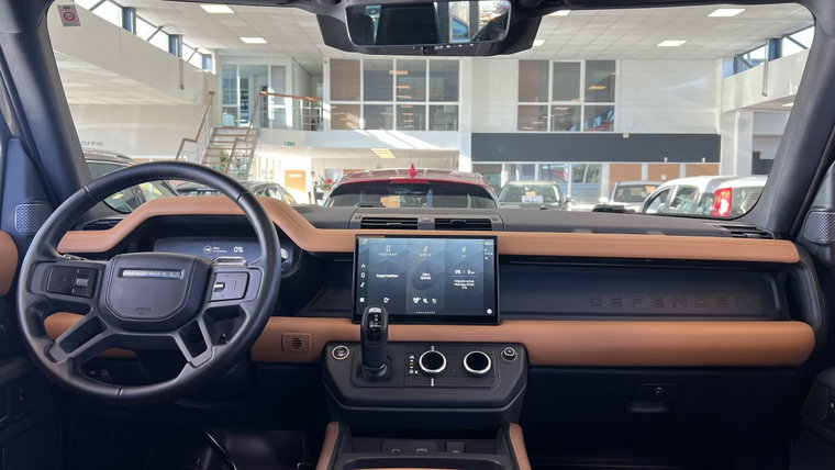 Vehicle Image 20