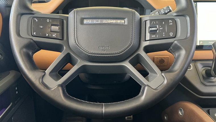 Vehicle Image 26