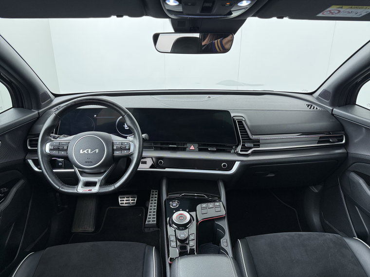 Vehicle Image 37