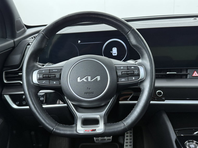 Vehicle Image 38
