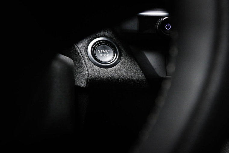 Vehicle Image 38