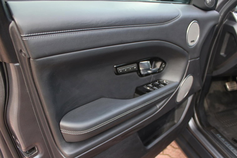 Vehicle Image 15