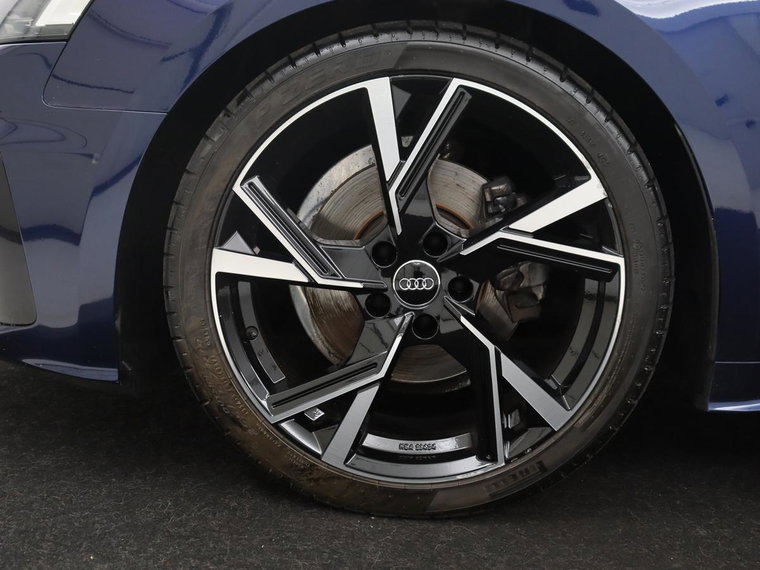 Vehicle Image 40