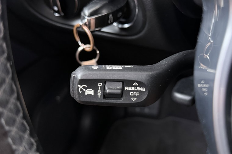 Vehicle Image 26