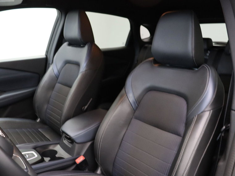 Vehicle Image 40