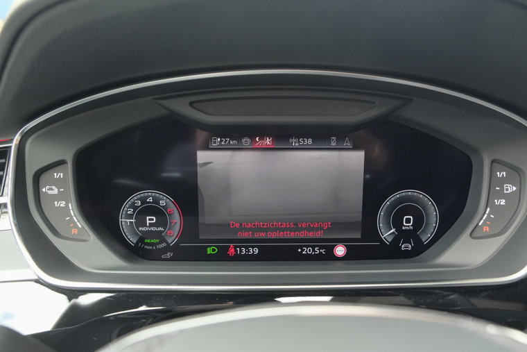 Vehicle Image 40