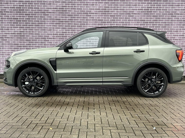 Vehicle Image 10