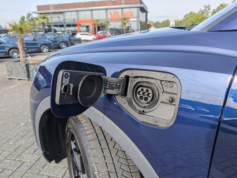 Vehicle Image 19