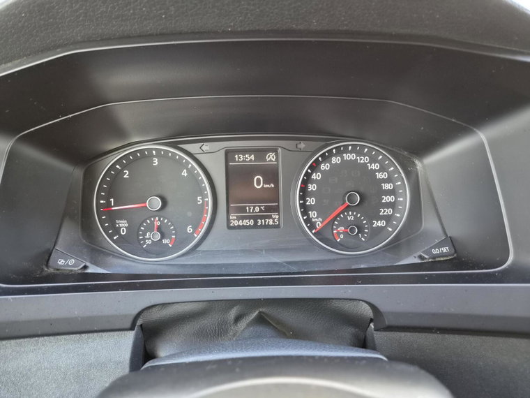 Vehicle Image 28