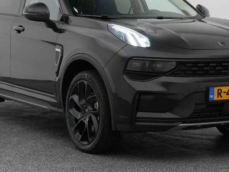 Vehicle Image 17