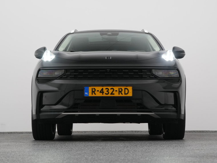 Vehicle Image 35