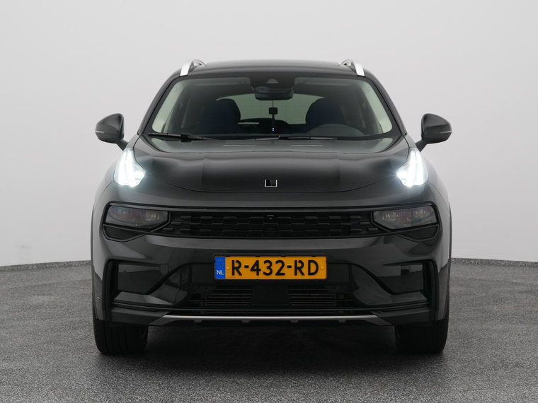 Vehicle Image 9