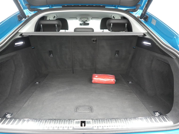 Vehicle Image 37