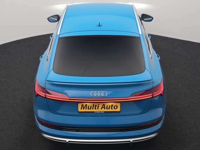 Vehicle Image 40