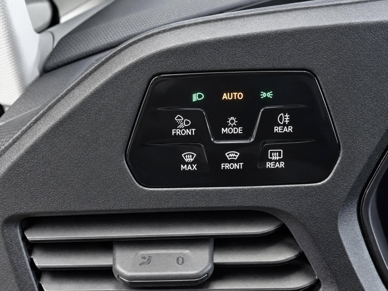 Vehicle Image 23