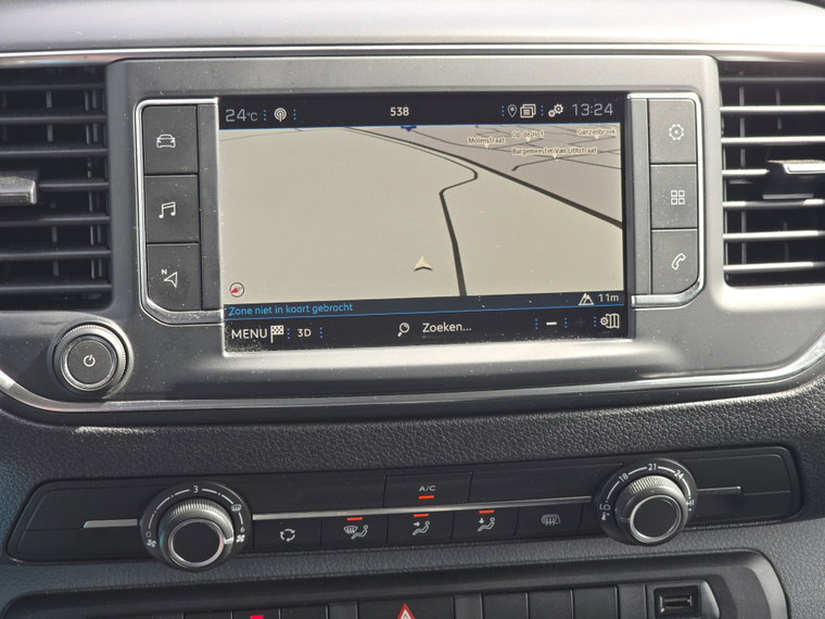 Vehicle Image 27