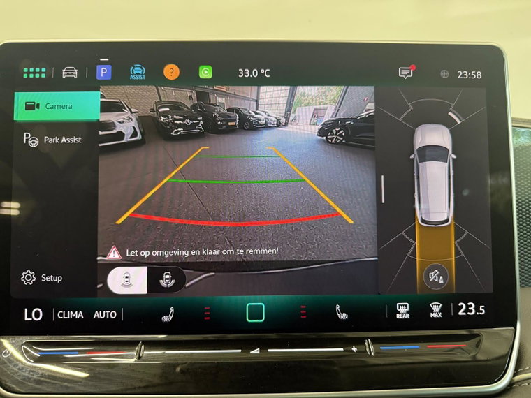 Vehicle Image 15
