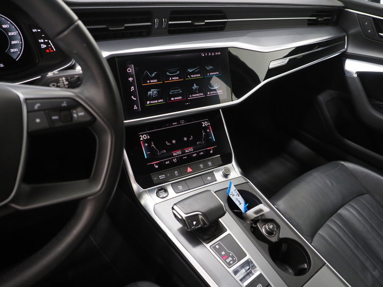 Vehicle Image 35