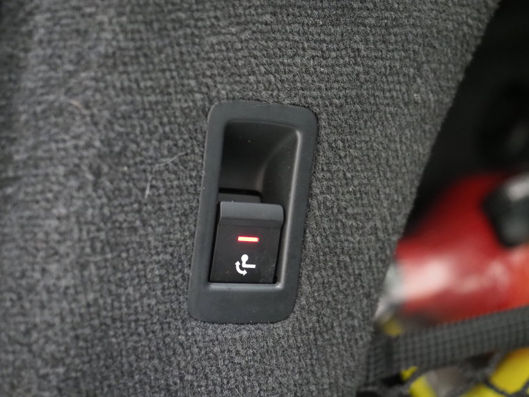 Vehicle Image 41
