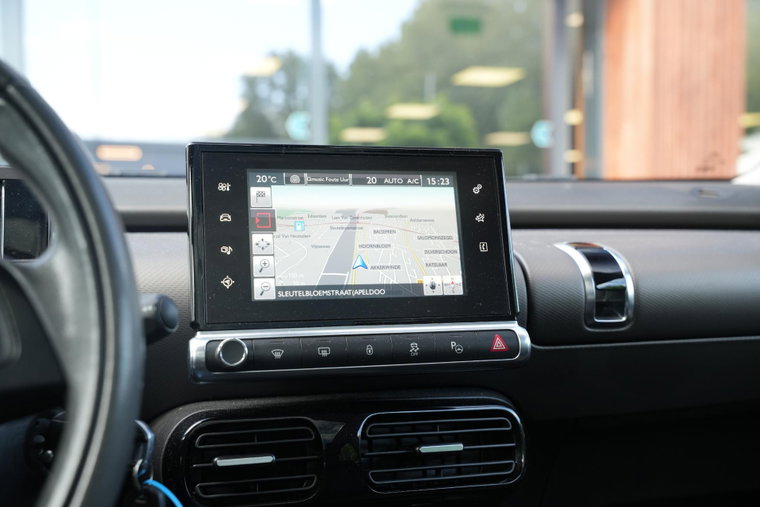 Vehicle Image 20