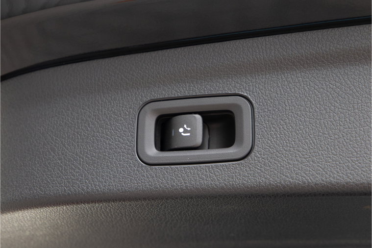 Vehicle Image 38