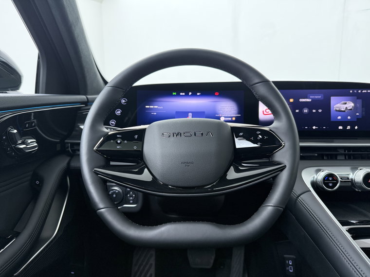 Vehicle Image 37