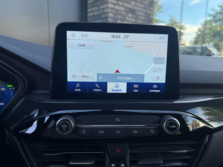 Vehicle Image 17