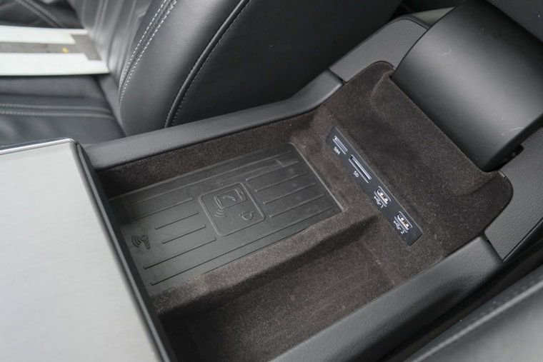 Vehicle Image 53