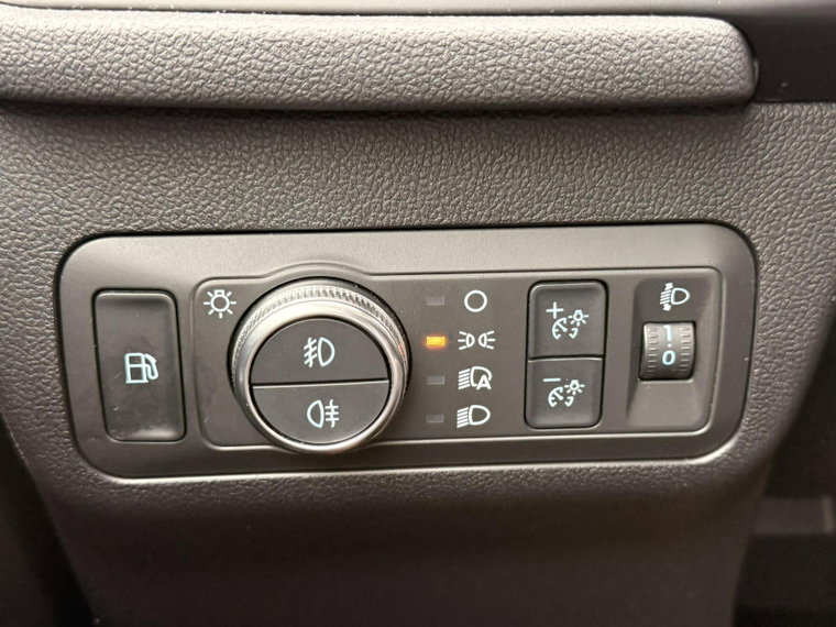 Vehicle Image 27