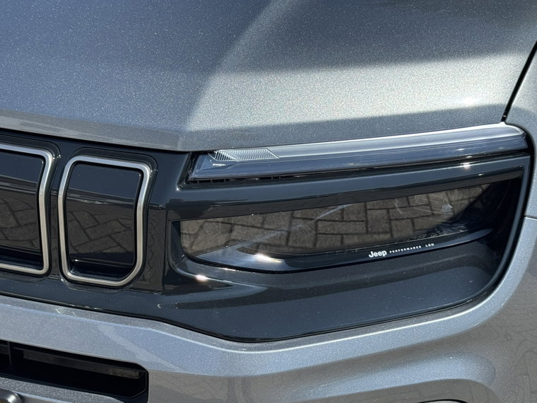 Vehicle Image 48