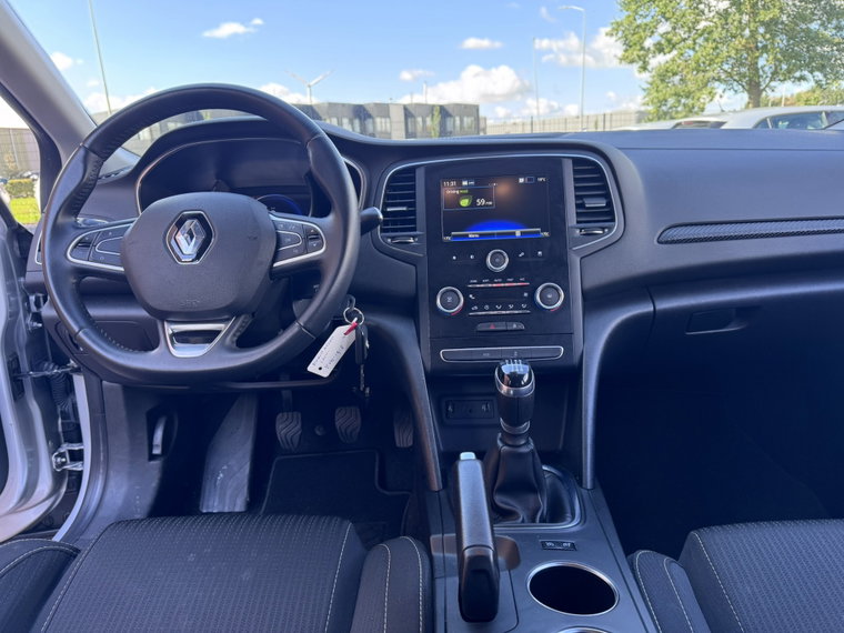 Vehicle Image 23