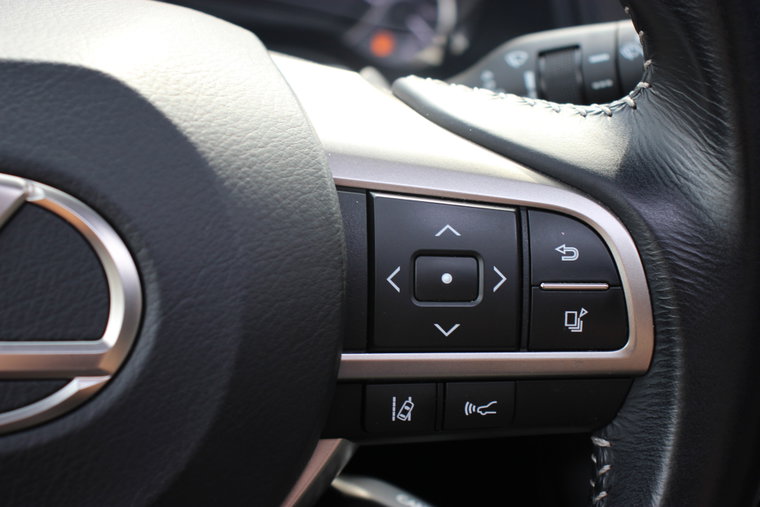 Vehicle Image 19