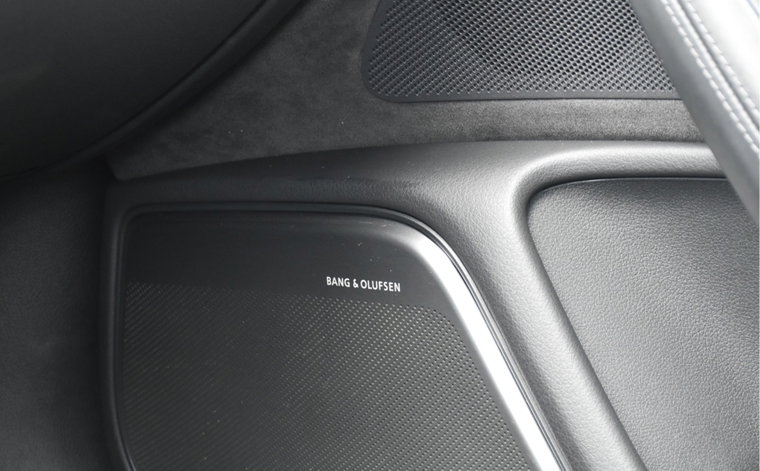 Vehicle Image 36