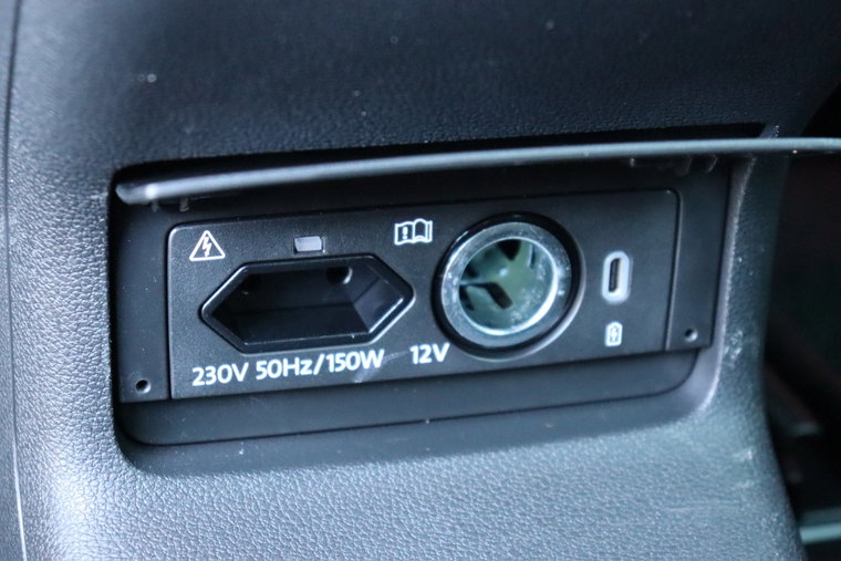 Vehicle Image 33