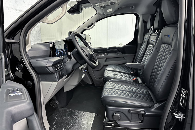Vehicle Image 21