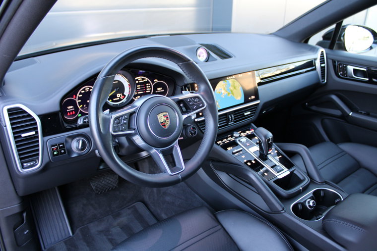 Vehicle Image 22