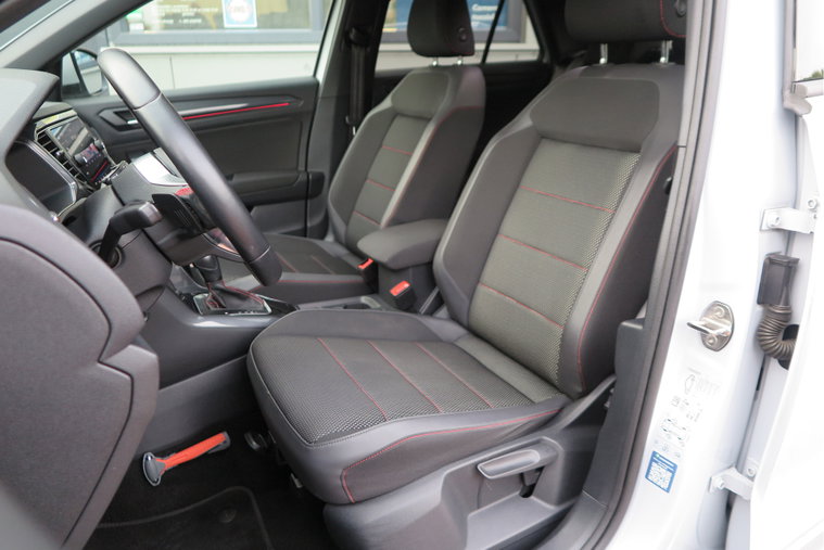Vehicle Image 19